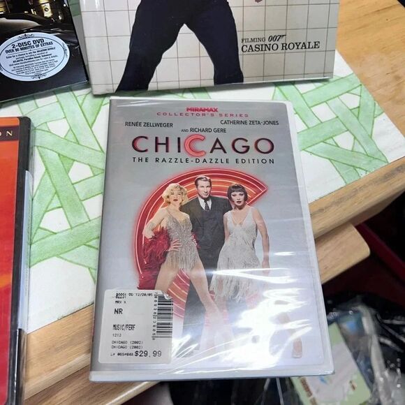 NWT James Bond Book & Movie, Fiddler On The Roof, Chicago and Paul McCarthy. - Picture 2 of 7